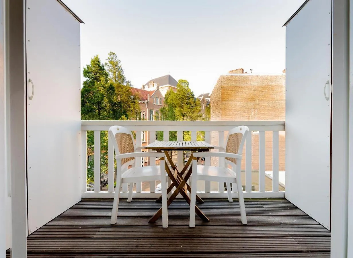 Sezane'S Lodges Amsterdam Bed & Breakfast