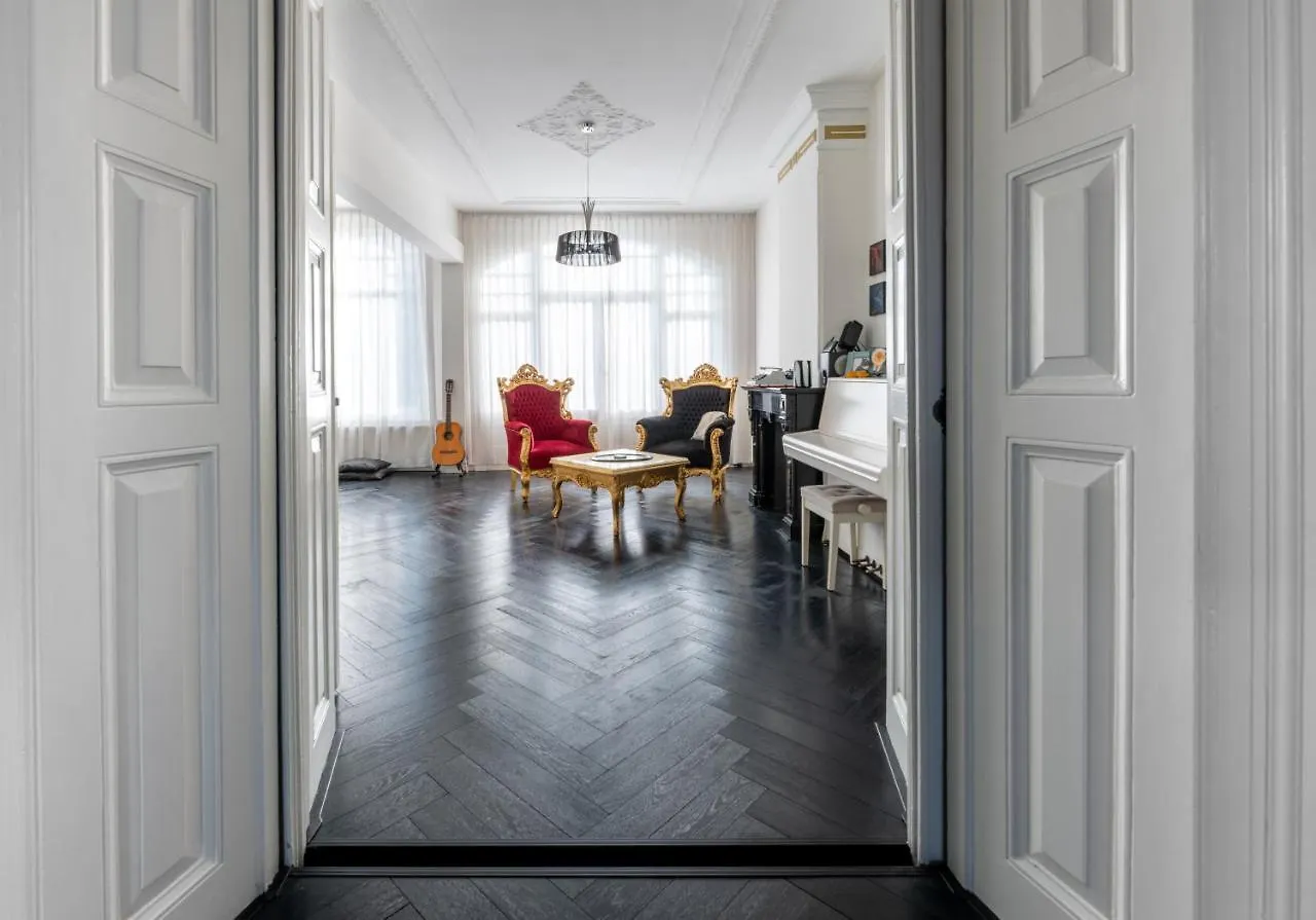 Bed & Breakfast Sezane'S Lodges Amsterdam