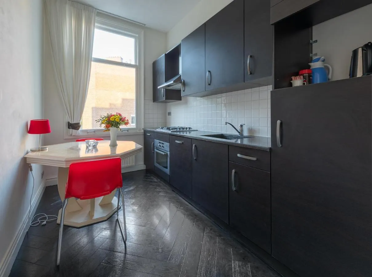 Bed & Breakfast Sezane'S Lodges Amsterdam